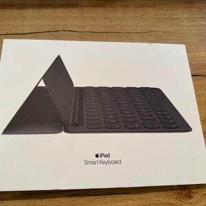 Apple Smart Keyboard